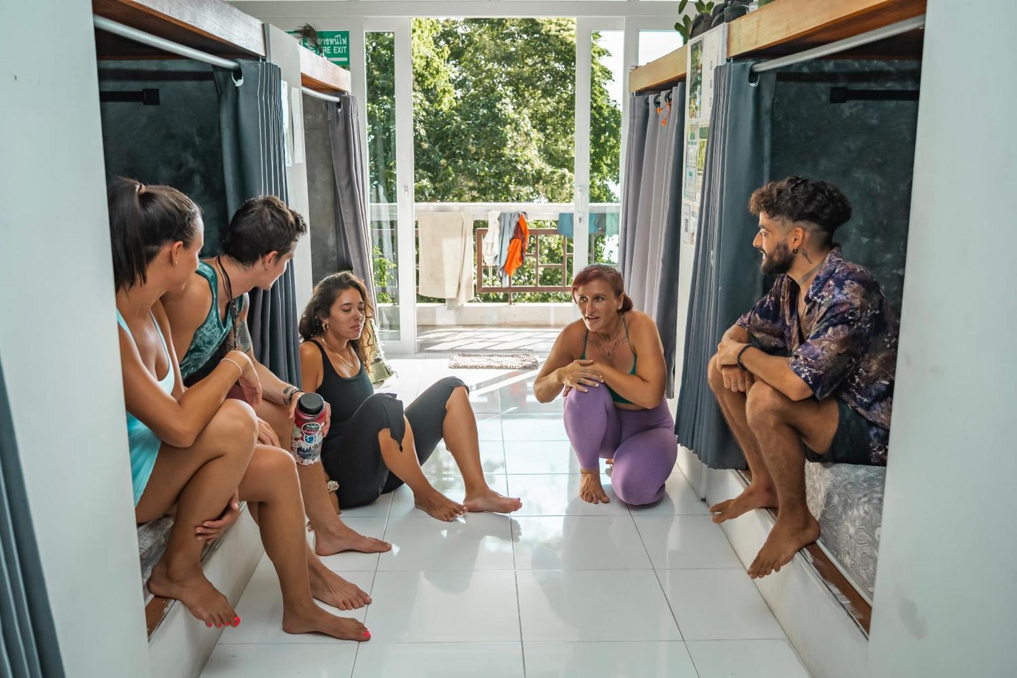 Blue Chitta Yoga & Freediving Hostel Koh Tao Exterior photo